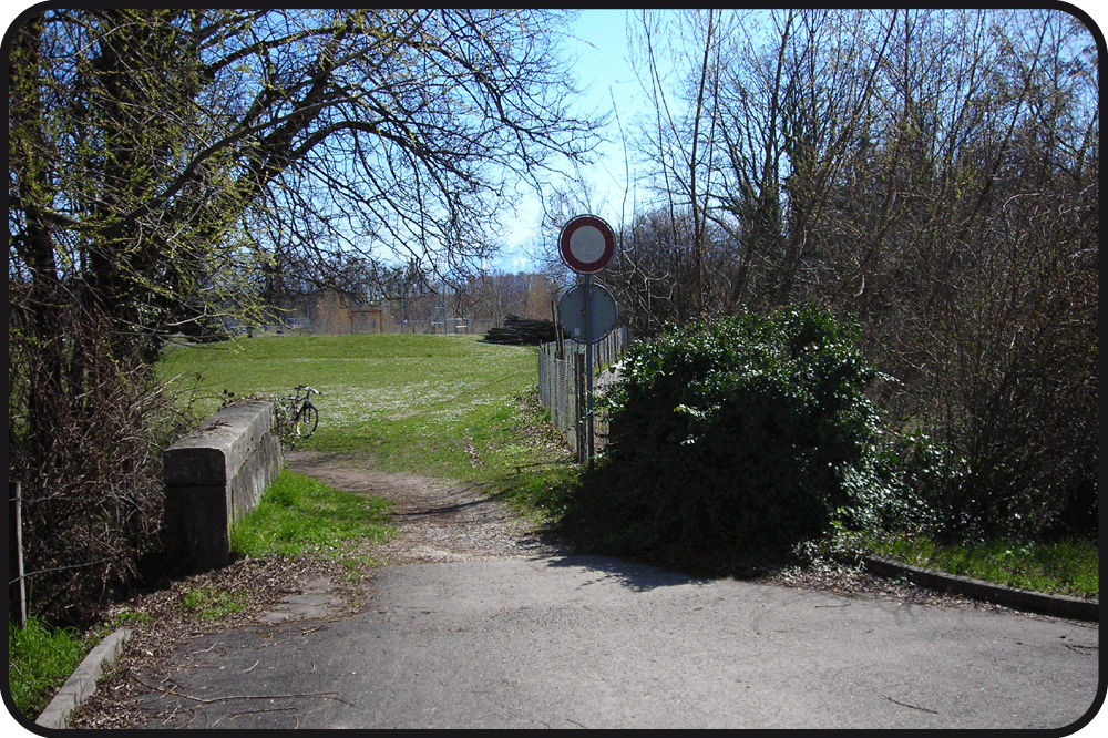 Passage étroit