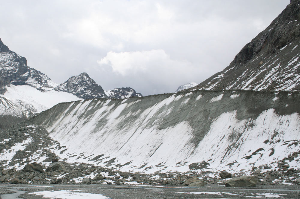 Moraine latérale du Haut-Glacier d'Arolla