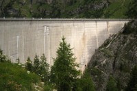 Mur du barrage de Zeuzier