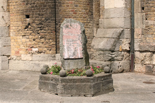 Dernier bloc erratique de la ville