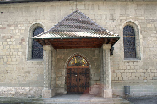 Entrée de l'église paroissiale de Payerne
