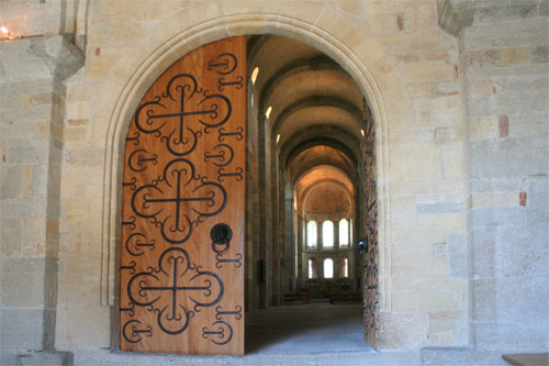 Entrée principale de l'abbatiale de Payerne