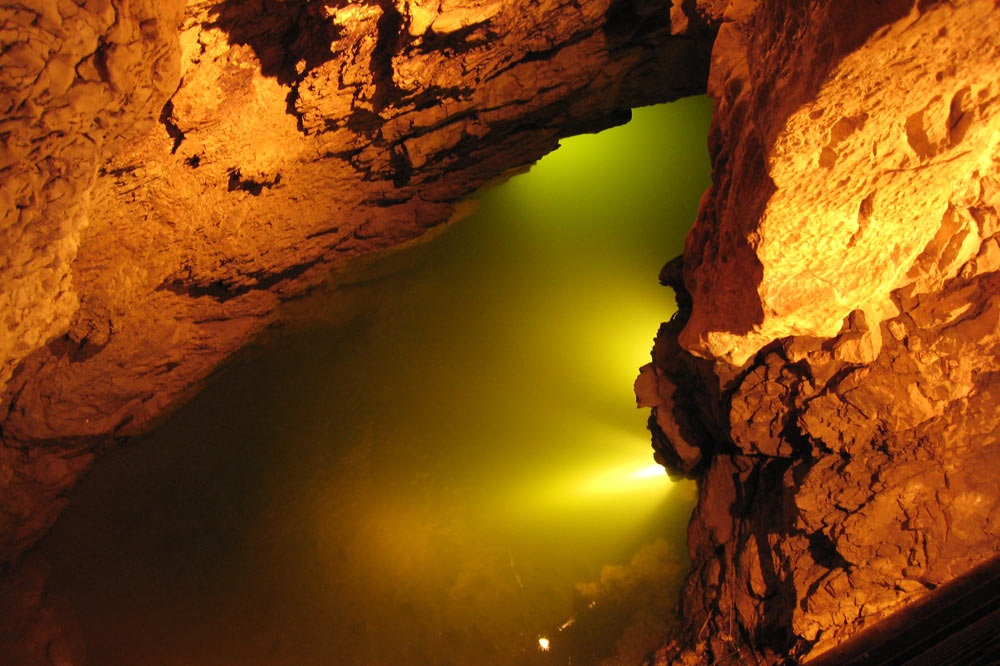 Grottes de Vallorbe