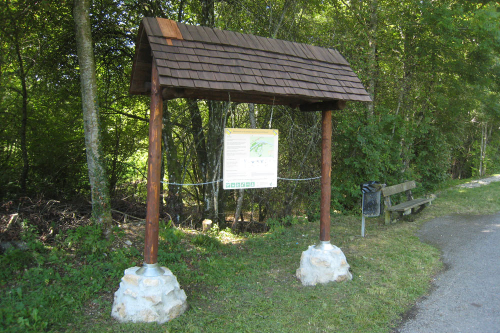 Entrée du sentier didactique du Grand Morcel