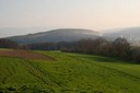 Au loin, le Mormont